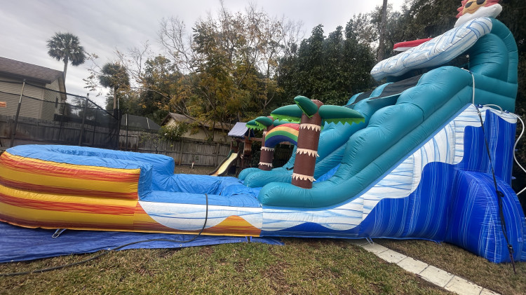 Surfs Up Waterslide 22 foot